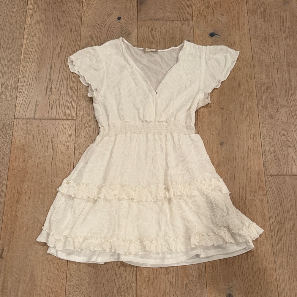 Charming White  Dress. Altar’d State. Small